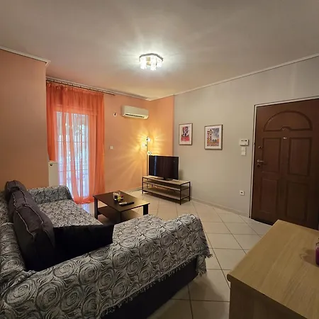Alimos Cozy Retreat Near The Beach